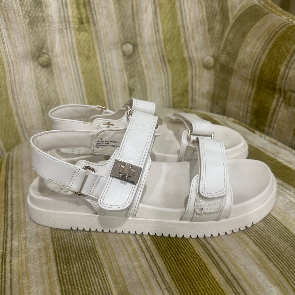 a new day White Casual Sandals 8.5